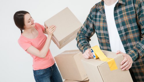 Urgent same day removals service in Twickenham for homes and flats
